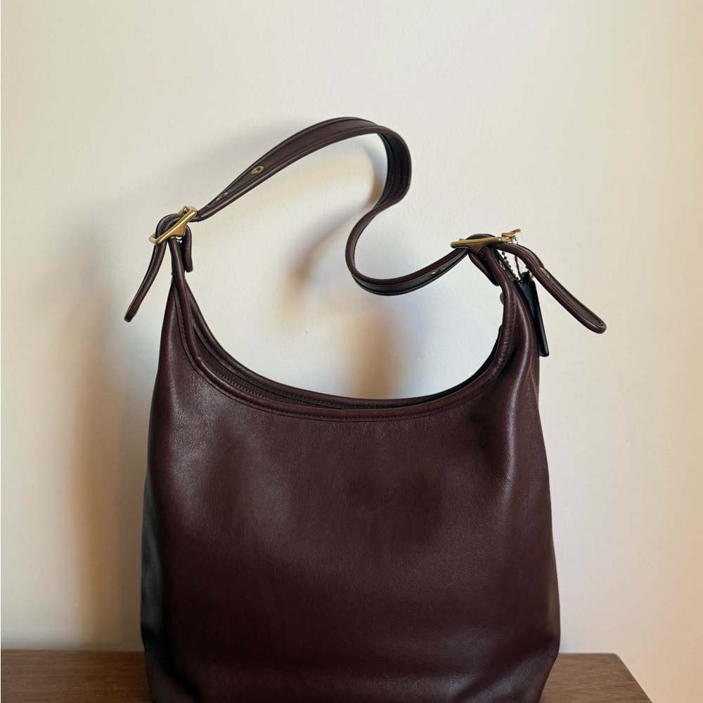 Vintage Coach 9058